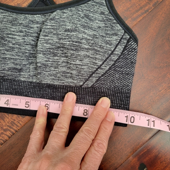 All In Motion Sports Bra Size S Black Gray Adjustable Straps Removable Padding - Picture 7 of 13